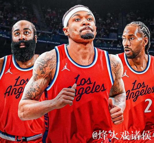 快船内讧严重程度引发关注,洛杉矶德比替补席爆发激烈冲突,暂停时卢指导怒斥大洛摔战术板,球队氛围陷入尴尬僵局 快船内讧严重程度引发关注,洛杉矶德比替补席爆发激烈冲突,暂停时卢指导怒斥大洛摔战术板,球队氛围陷入尴尬僵局