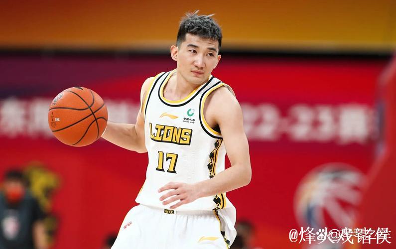 孙铭徽三双广厦胜北控 郭昊文15分同曦胜天津 孙铭徽三双广厦胜北控 郭昊文15分同曦胜天津