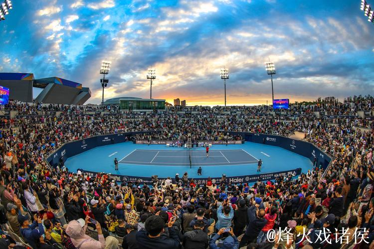 2024中网荣获2024微博竞燃之夜“年度影响力赛事”称号 2024中网荣获2024微博竞燃之夜“年度影响力赛事”称号